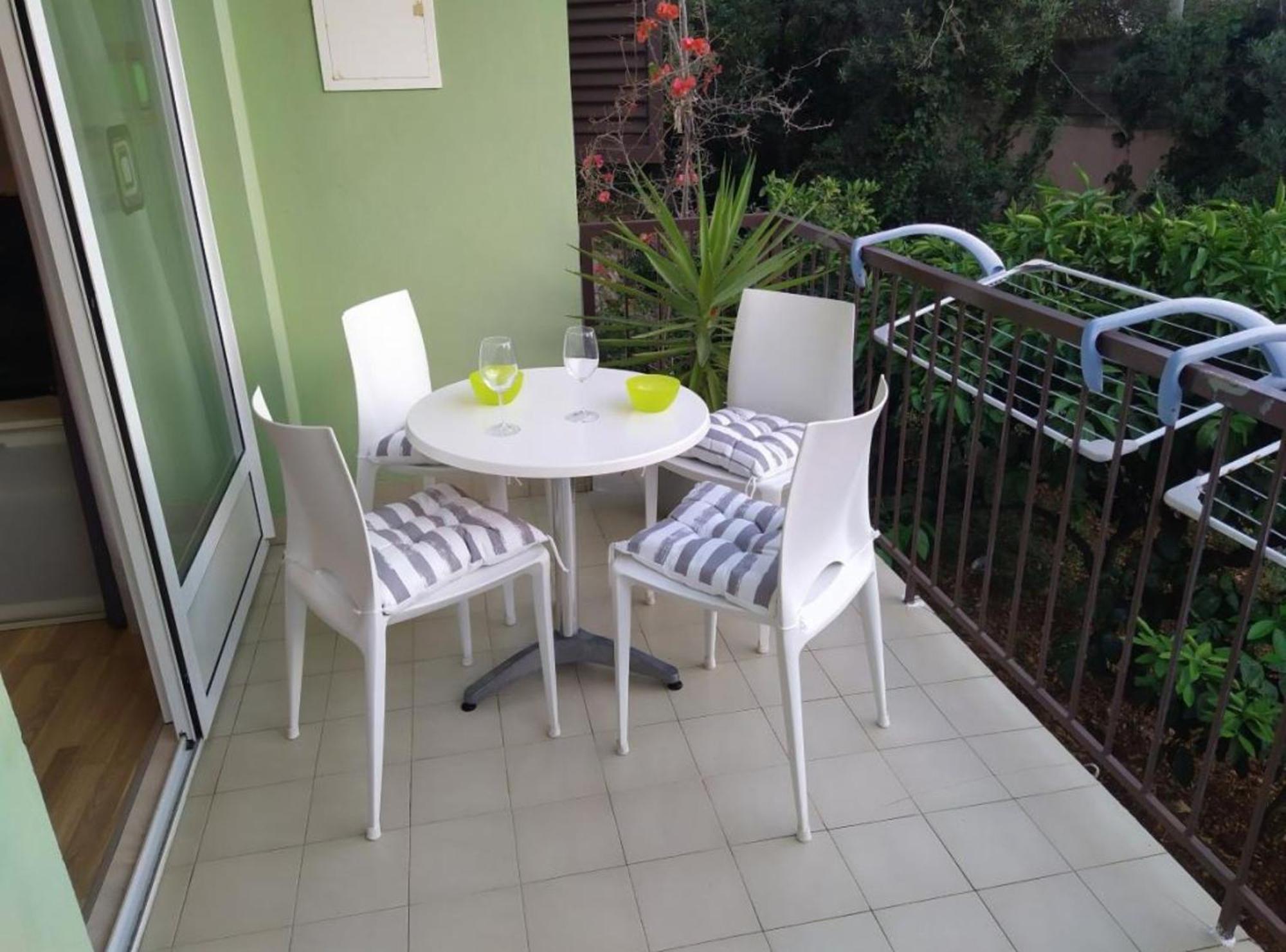 Apartments Roscic Podgora Esterno foto