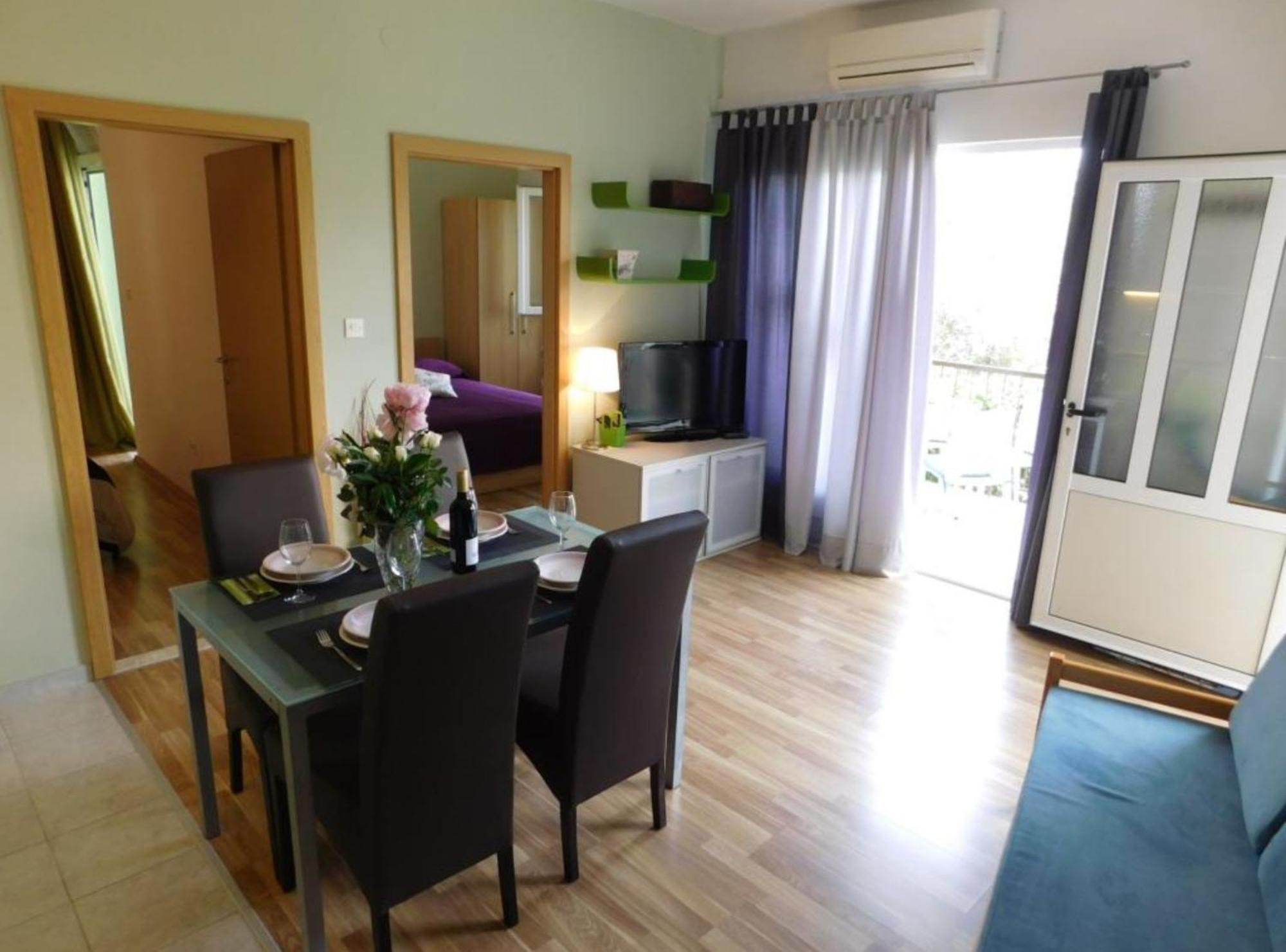 Apartments Roscic Podgora Esterno foto